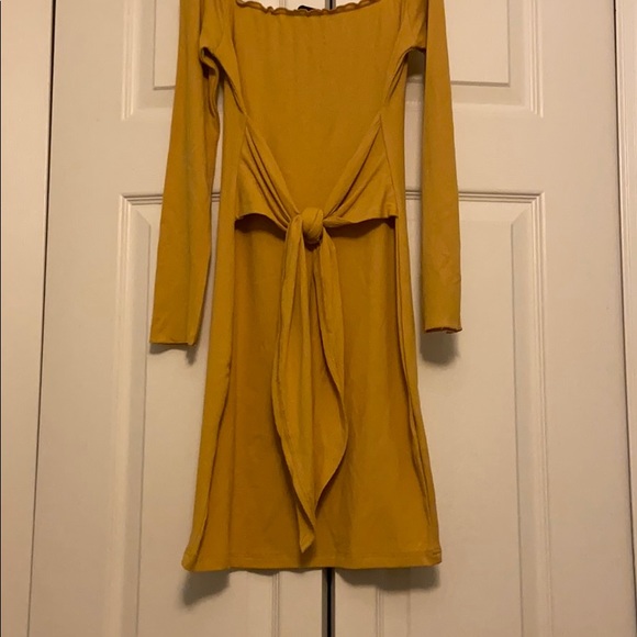 Fitted off the shoulder midi dress from Shein - Picture 2 of 2